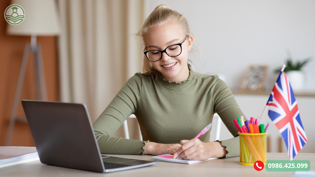 Học phí Văn bằng 2 Ngôn ngữ Anh Online Từ xa là bao nhiêu?