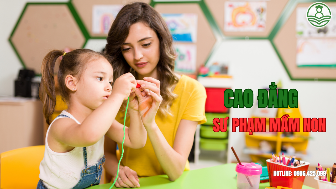 Đang đi làm có nên học Cao đẳng Mầm non không?