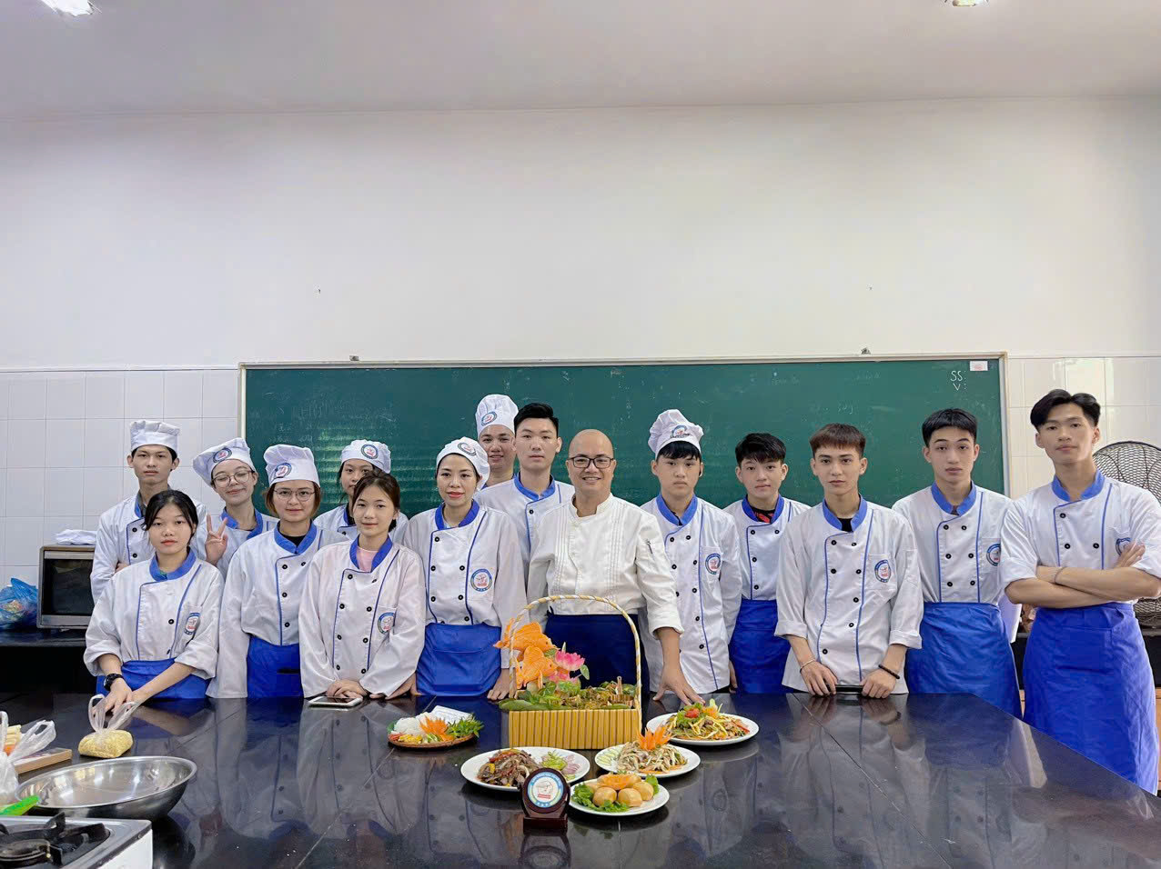 Học Trung cấp Nấu ăn Online năm 2027